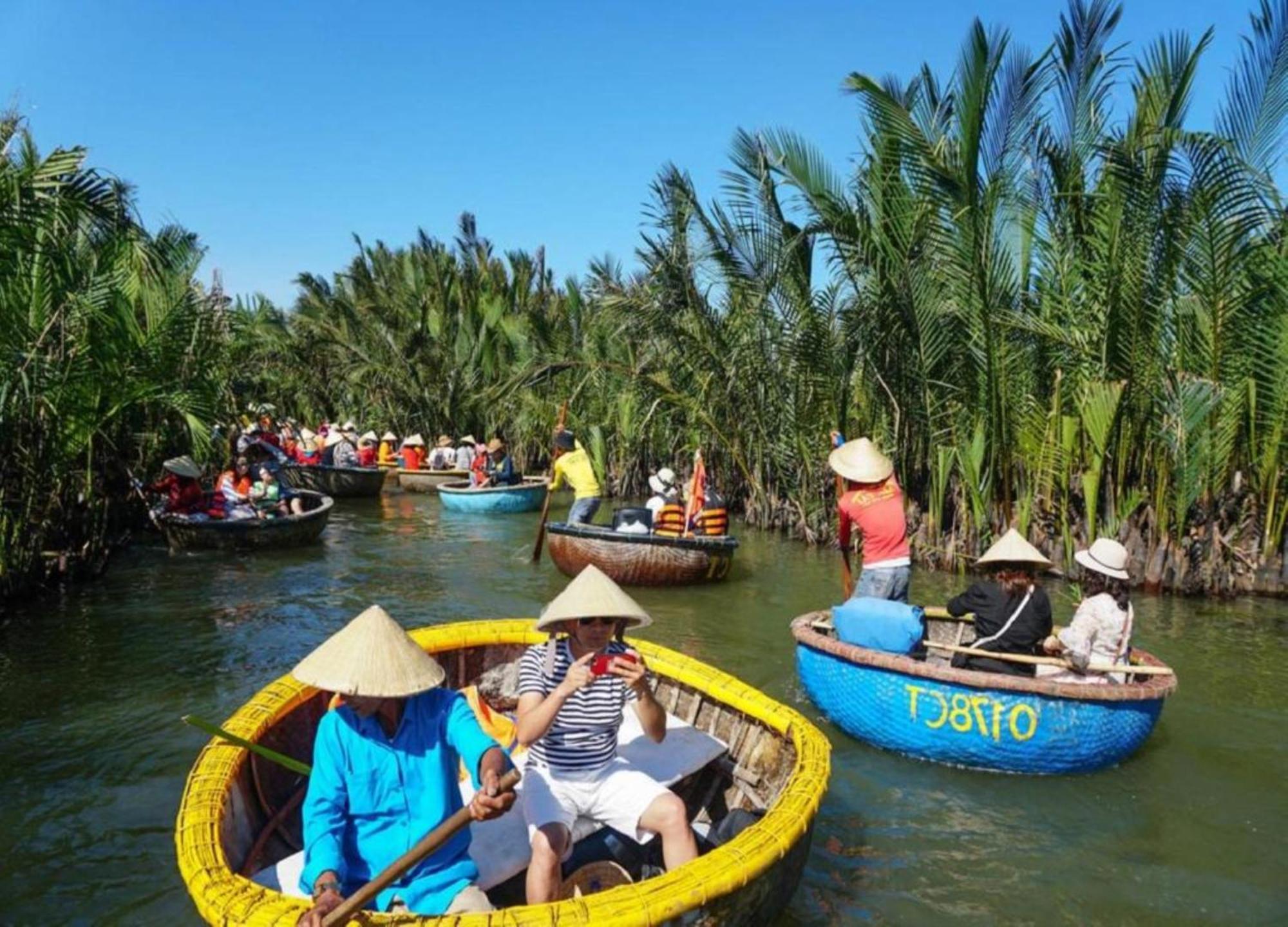 Qualia De Hotel Hoi An - Rooftop Bar City View Bagian luar foto